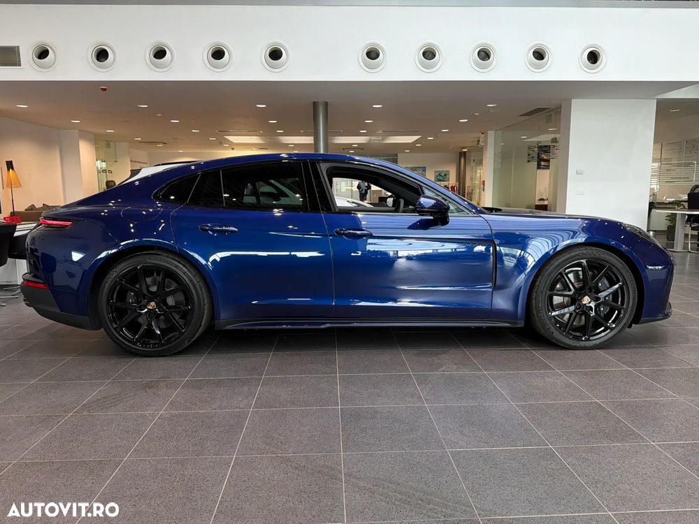 Porsche Panamera 4 E-Hybrid - 5
