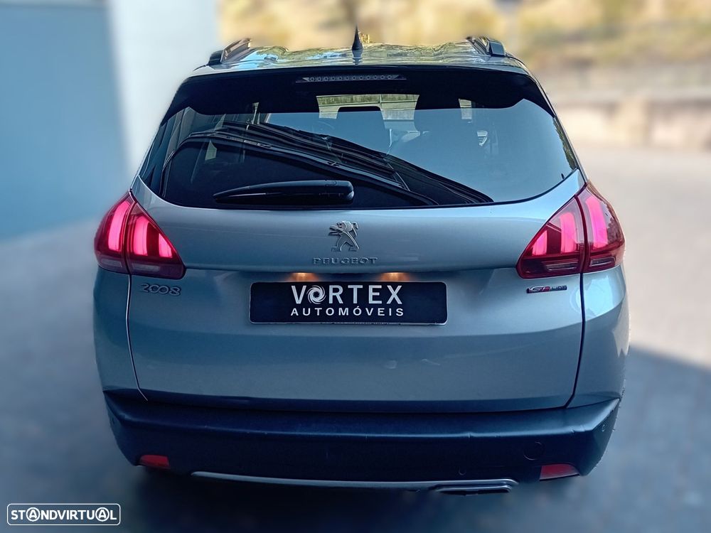 Peugeot 2008 1.2 PureTech GT Line - 7