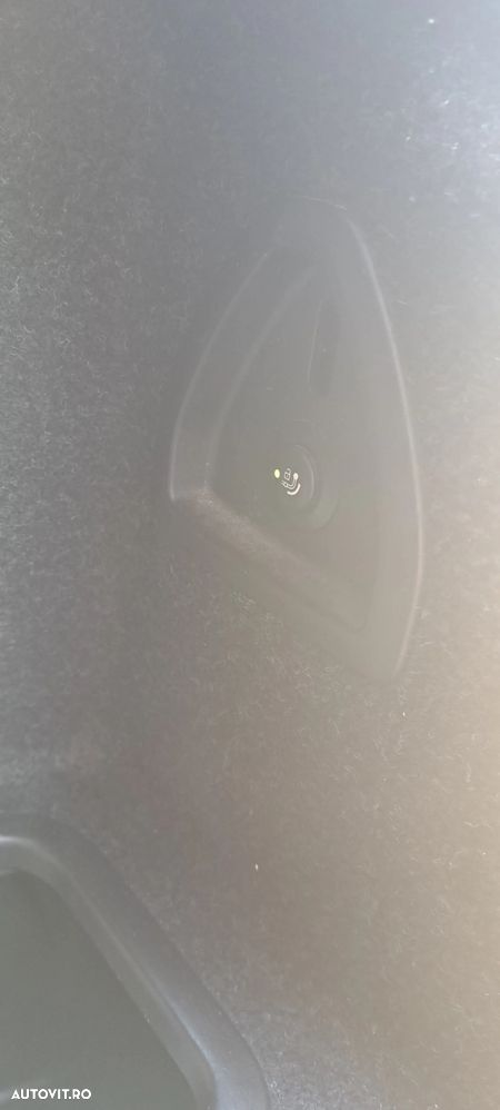 BMW Seria 5 520d Aut. Luxury Line - 24