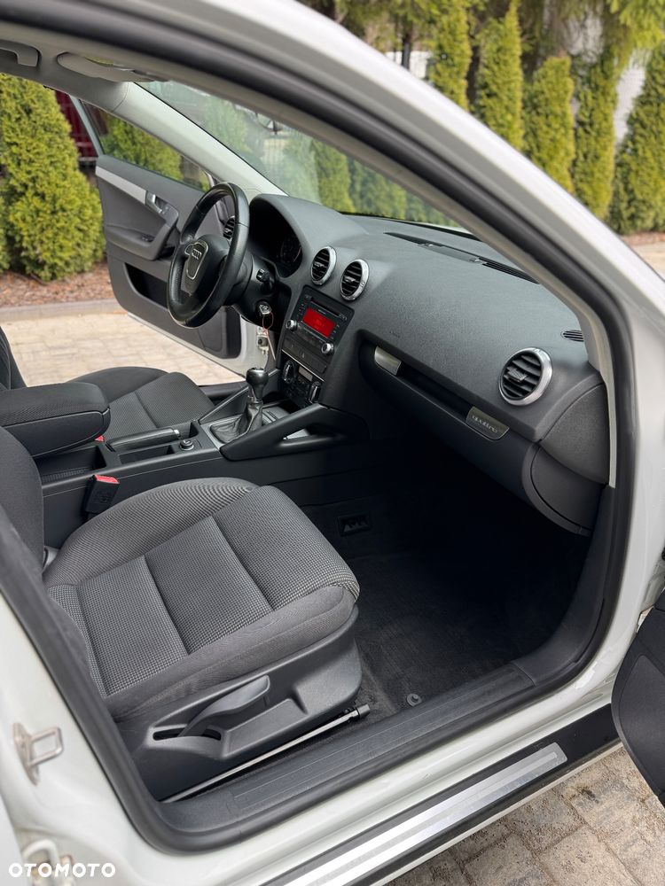 Audi A3 Sportback 1.8 TFSI Quattro Ambition - 12