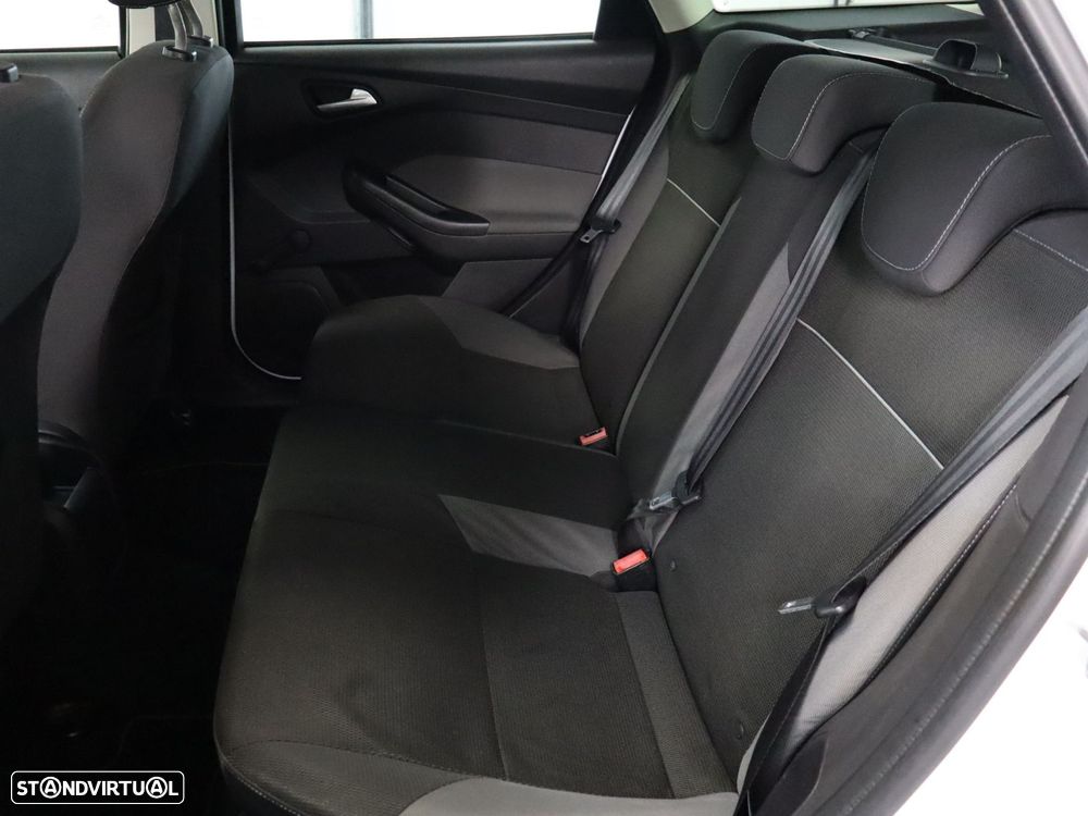 Ford Focus SW 1.0 EcoBoost Business - 8