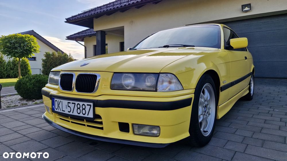 BMW Seria 3 316i - 24