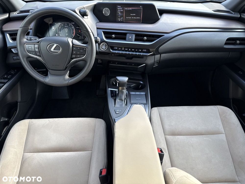 Lexus UX 200 Optimum 2WD - 12
