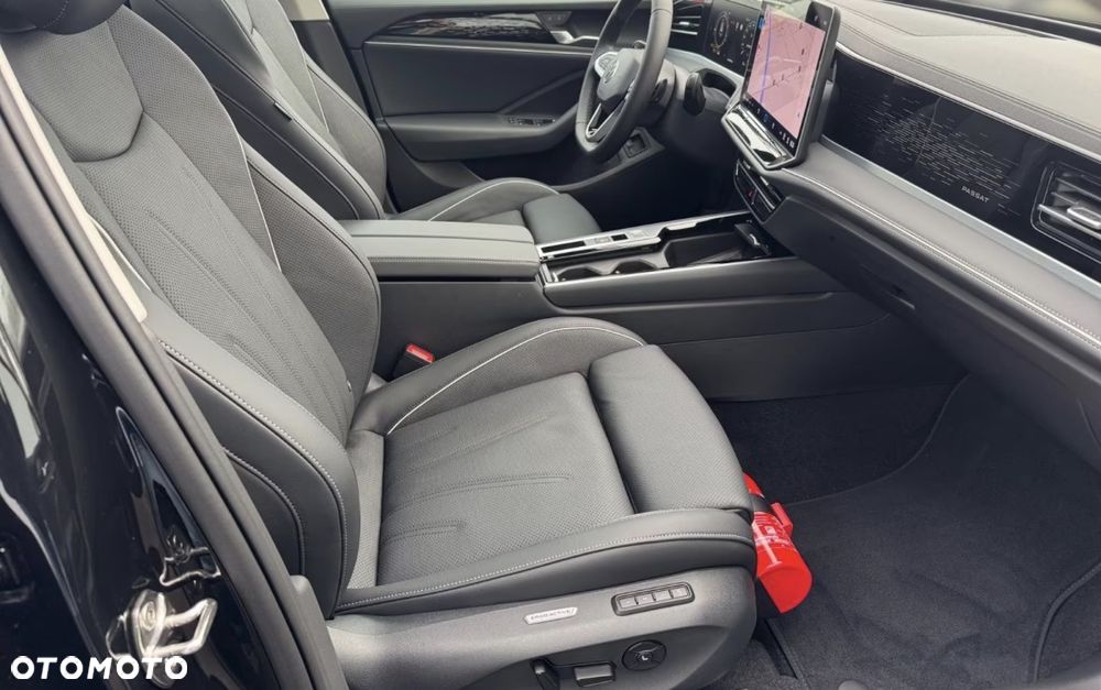 Volkswagen Passat 2.0 TDI 4Mot Elegance DSG - 26