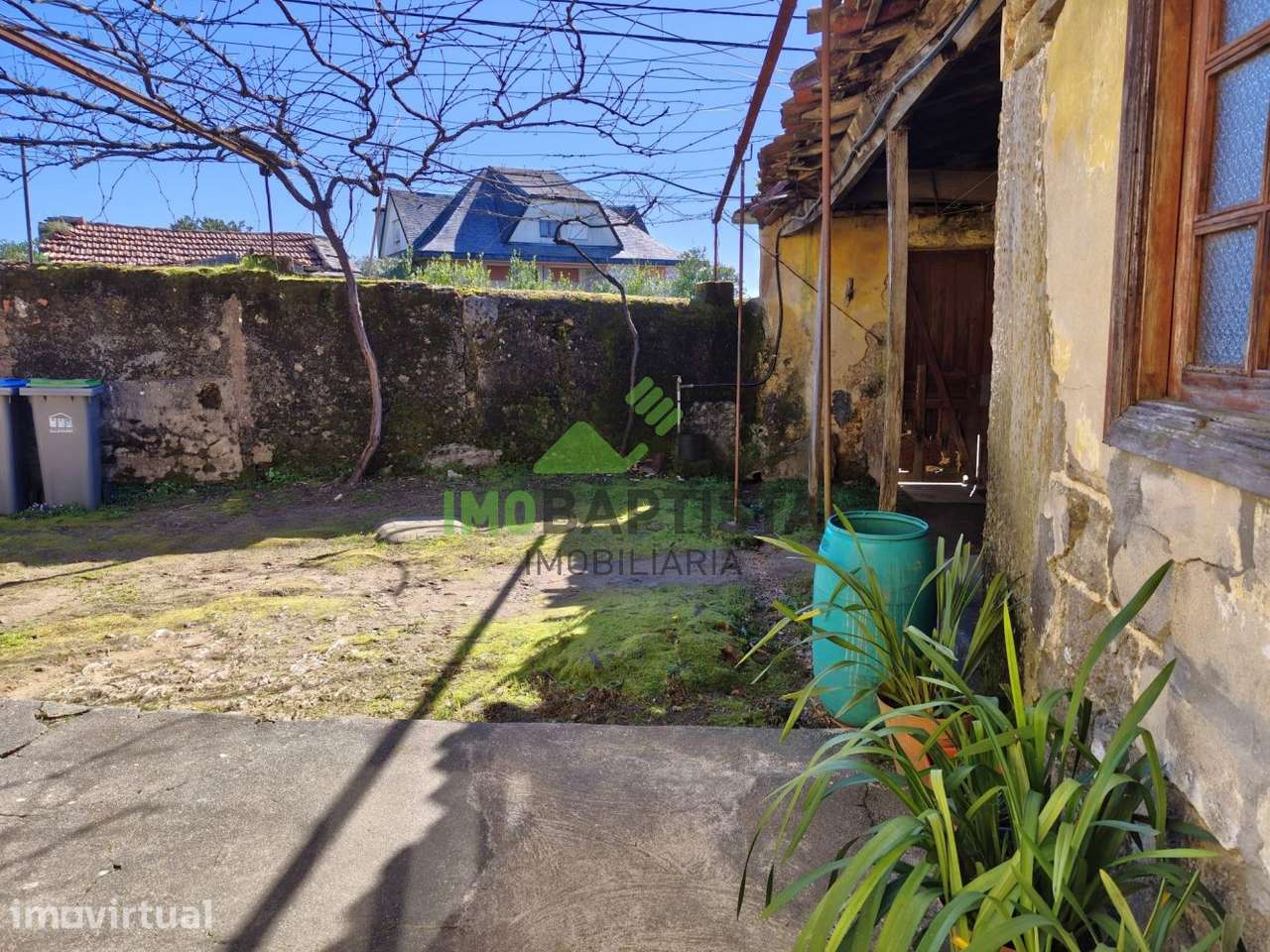 Moradia para restauro em Canedo - Grande imagem: 3/6