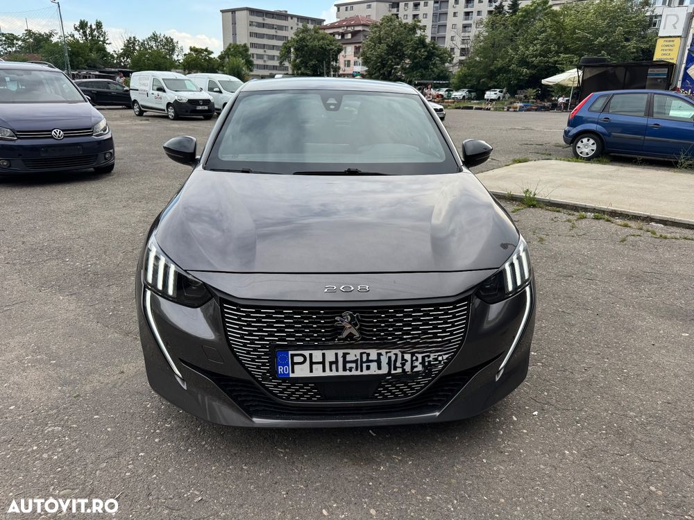 Peugeot 208 PureTech 100 GT - 1