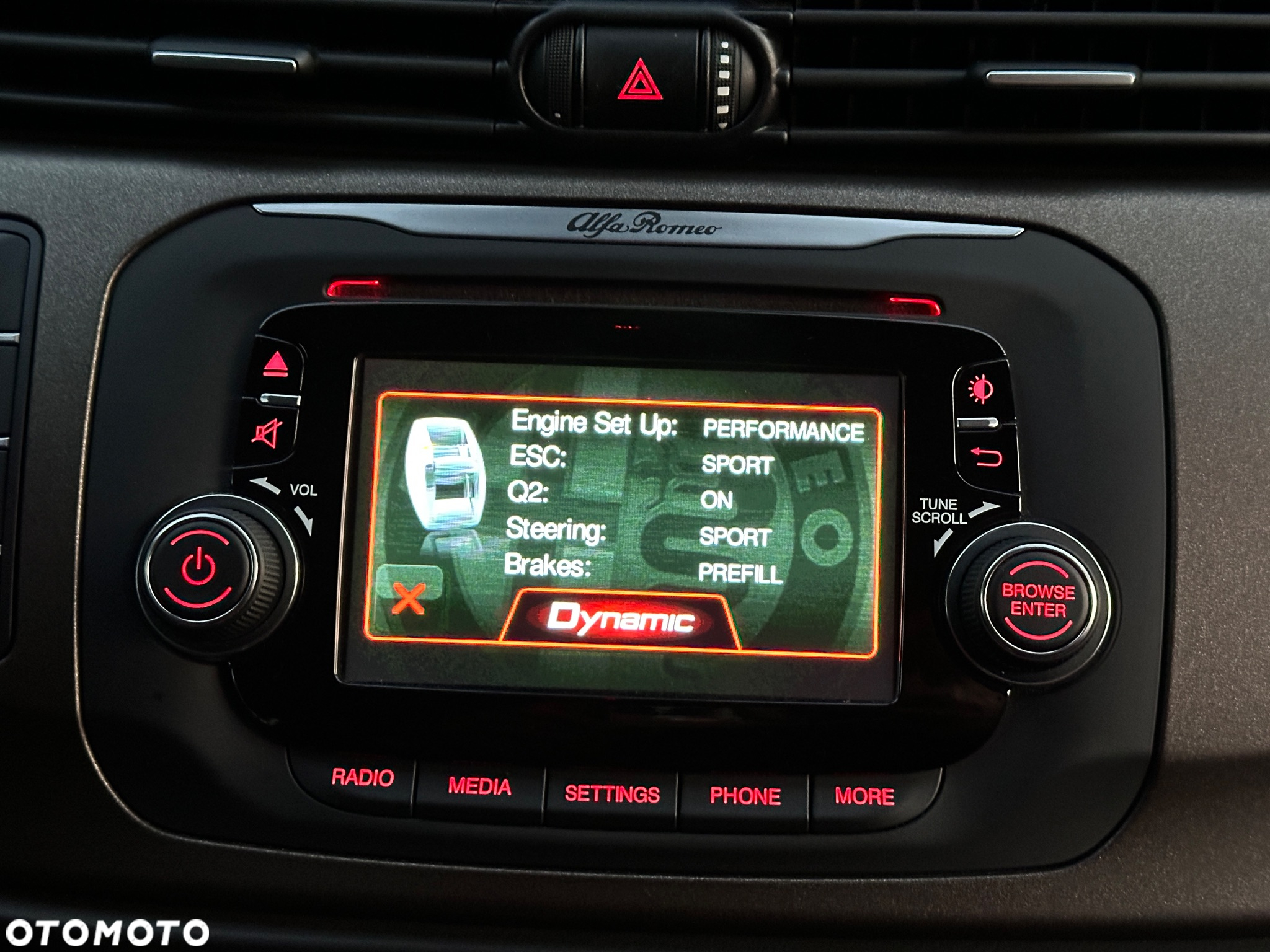 Alfa Romeo Giulietta 2.0 JTDM 16V Turismo - 24