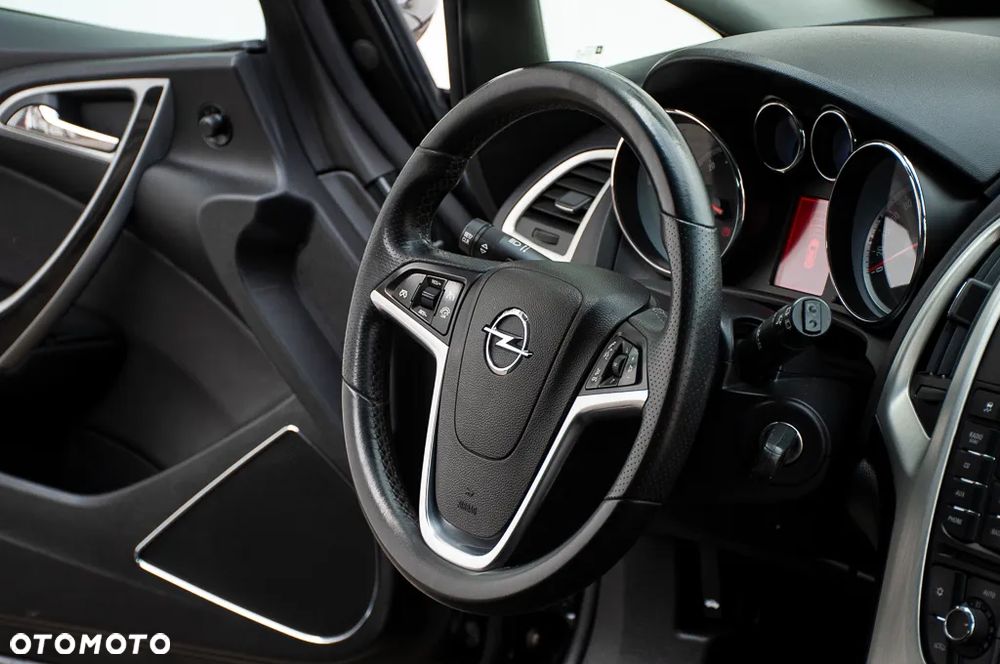 Opel Astra 1.4 Turbo Edition - 27