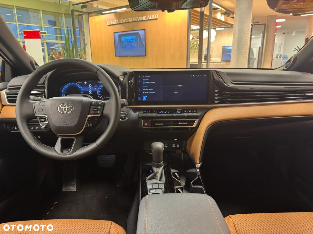 Toyota Camry 2.5 Hybrid Dynamic Force Executive e-CVT - 16