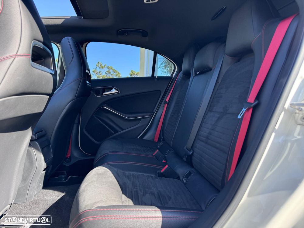 Mercedes-Benz A 45 AMG 4Matic Speedshift 7G-DCT - 9