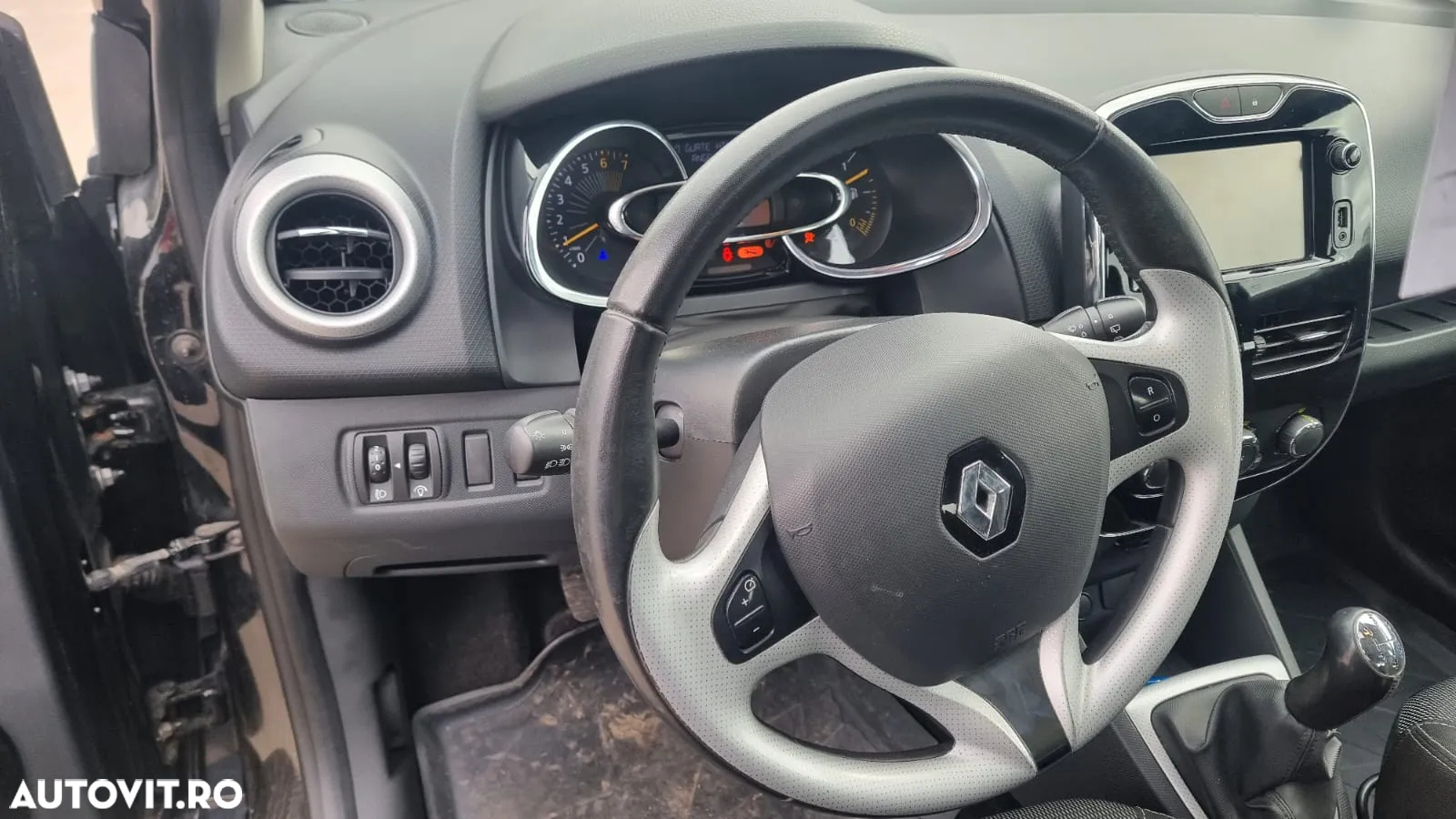 Renault Clio TCe 90 Start & Stop COLLECTION - 20