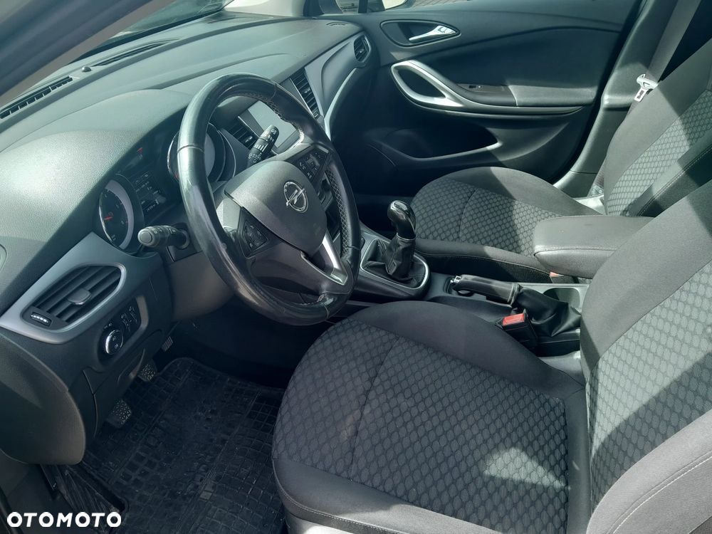 Opel Astra 1.6 CDTI Enjoy S&S - 8