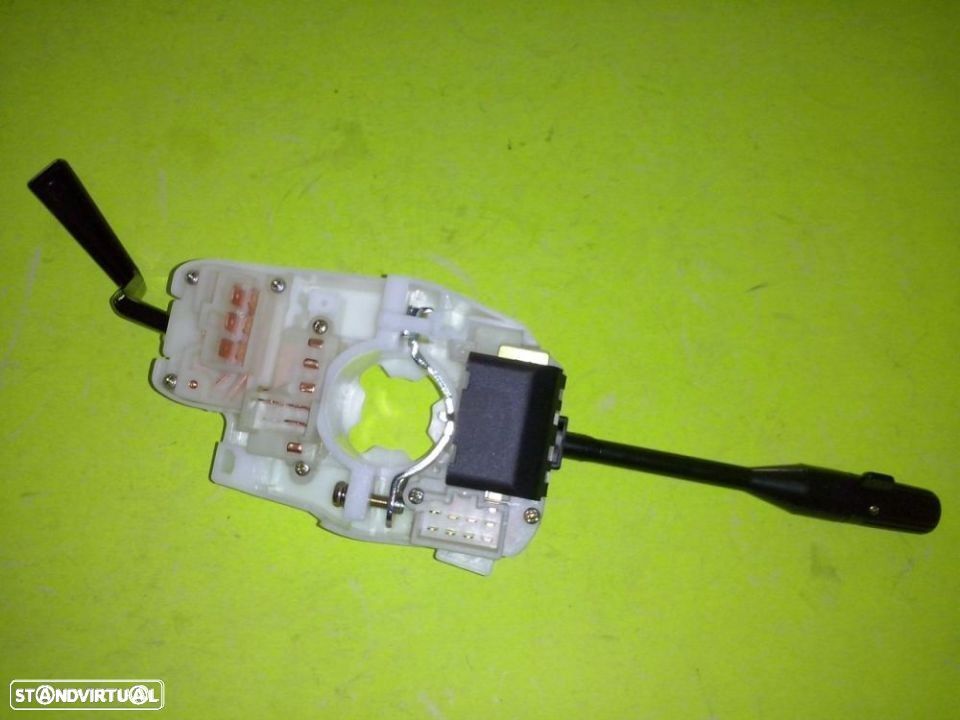 Manetes de luzes e piscas Nissan Cabstar F22e Bh40 NOVA - 2