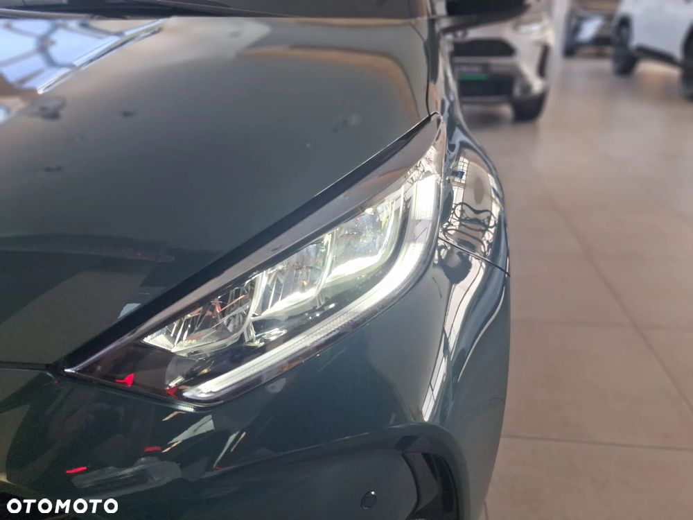 Toyota Yaris Hybrid 1.5 Executive - 10