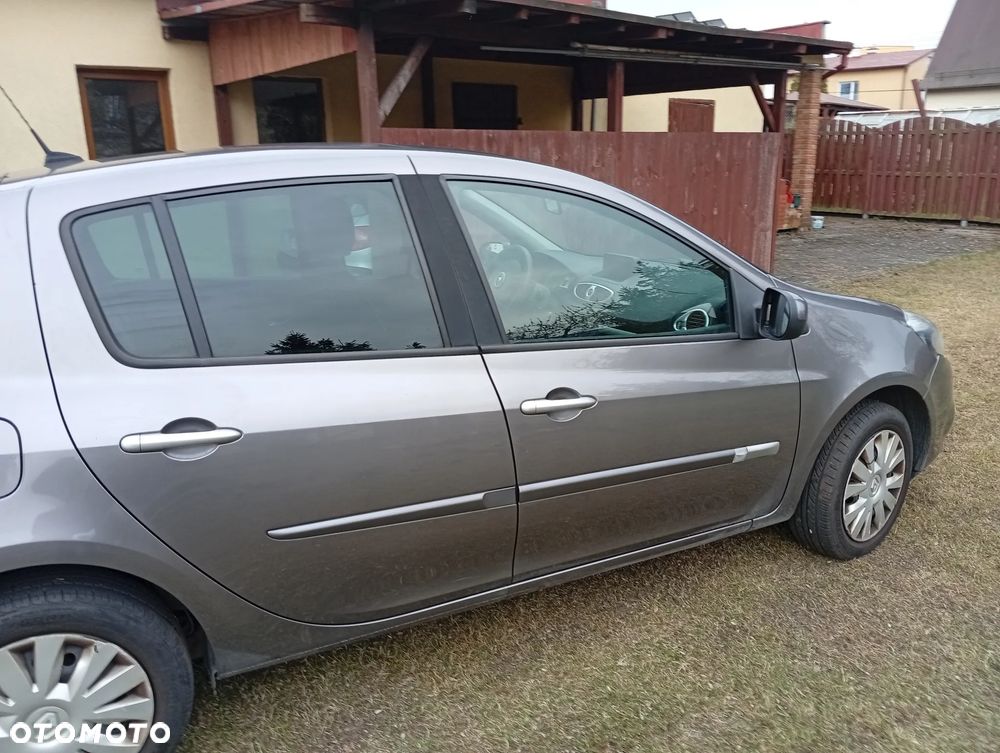 Renault Clio 1.2 16V Tech Run - 3