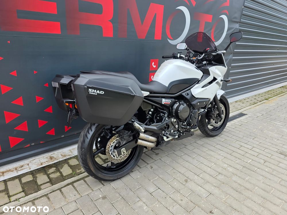 Yamaha XJ - 3