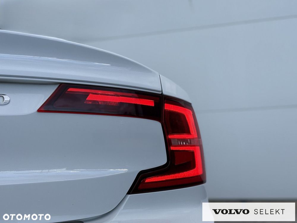 Volvo S90 - 33