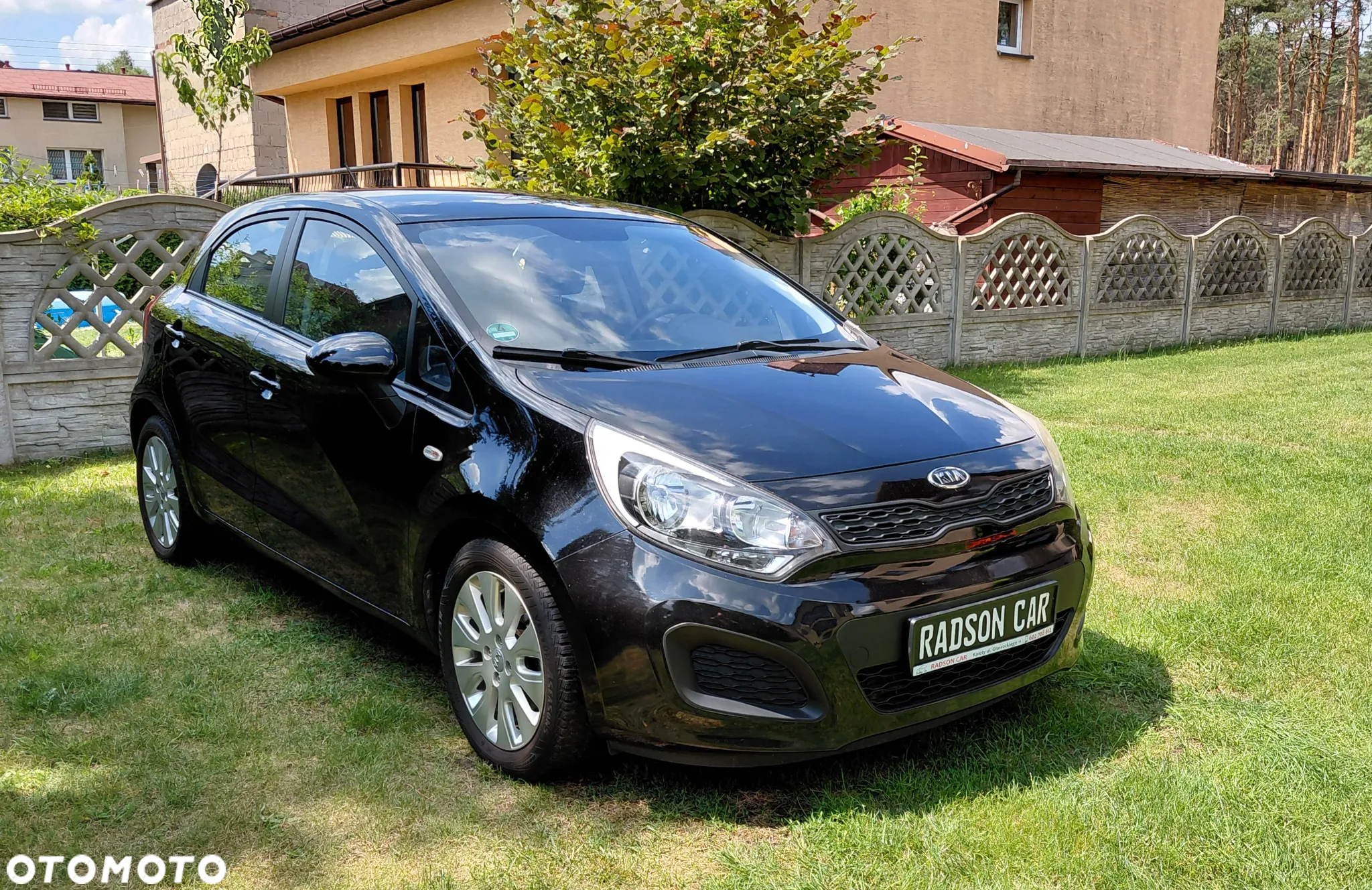 Kia Rio 1.2 Fifa World Cup Edition - 2