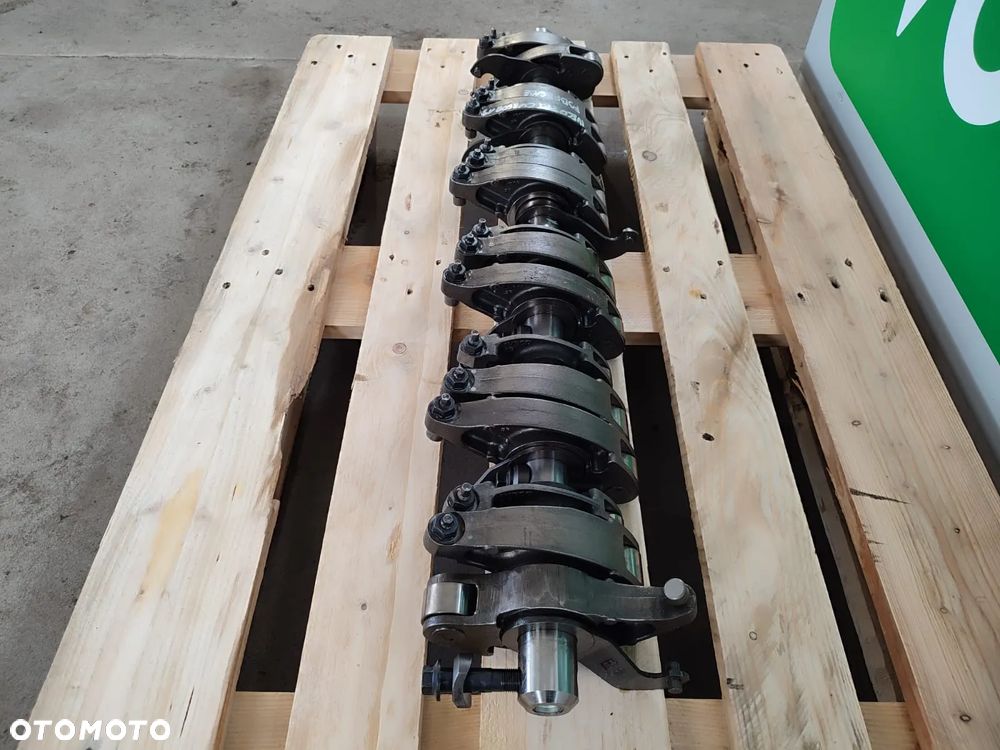 Klawiatura zaworowa silnika IVECO FPT CURSOR 13 - 4