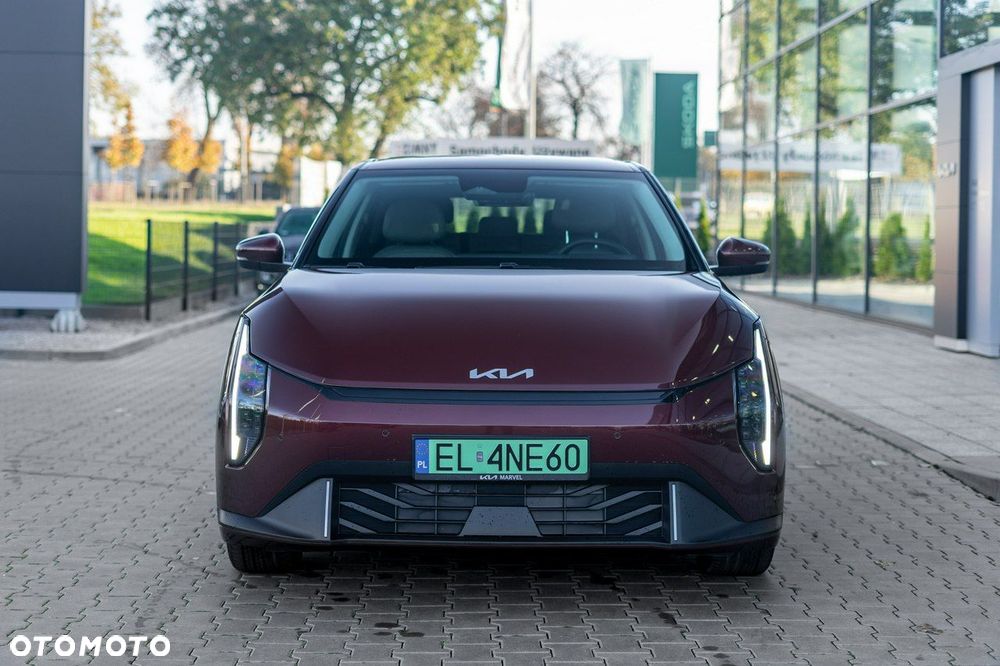 Kia EV4 - 5