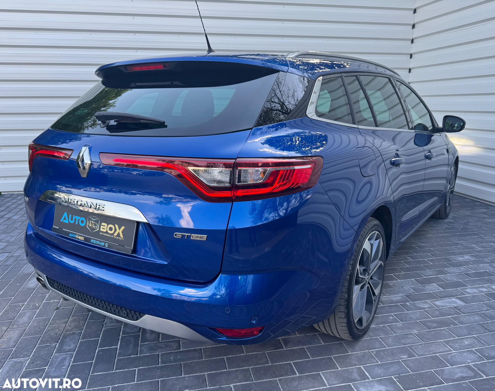 Renault Megane ENERGY dCi 130 GT LINE - 14