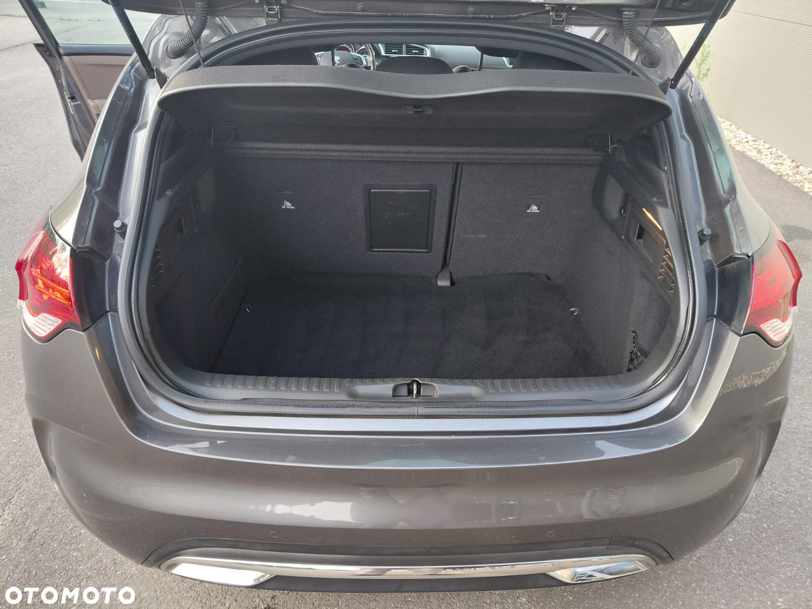 Citroën DS4 PureTech 130 Stop&Start Limited Edition 1955 - 14