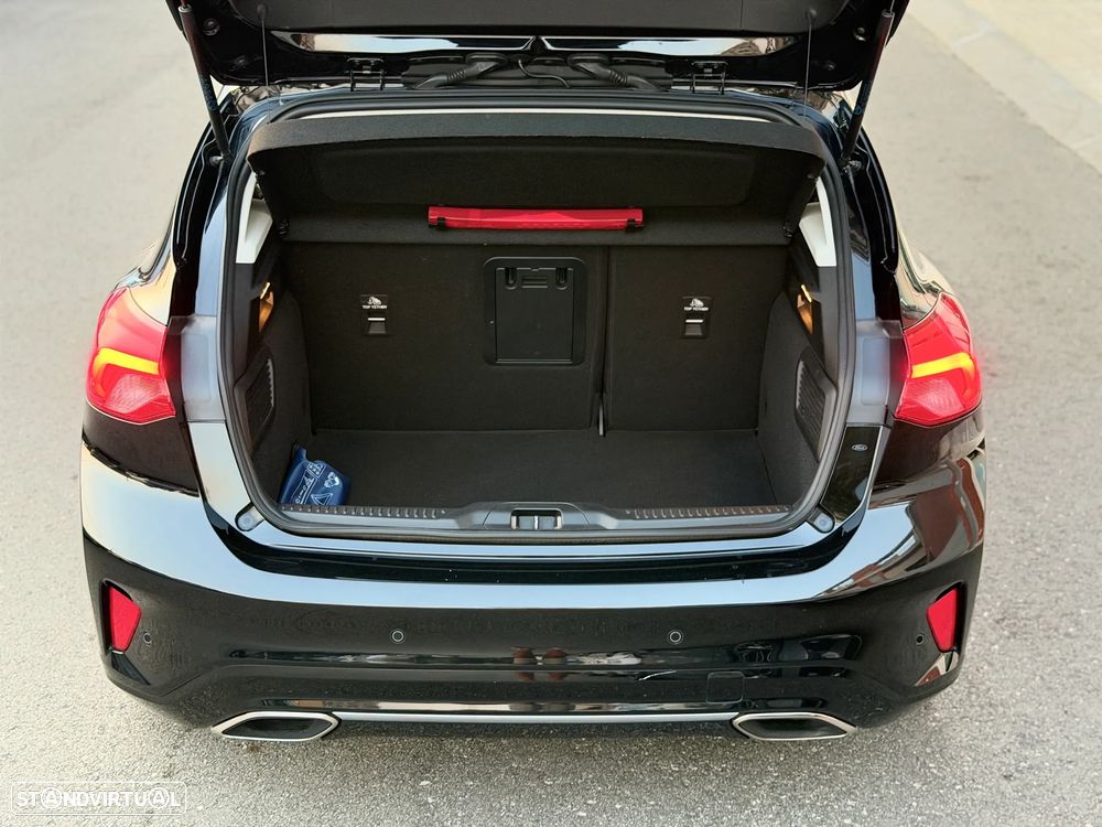 Ford Focus 1.0 EcoBoost Vignale - 12