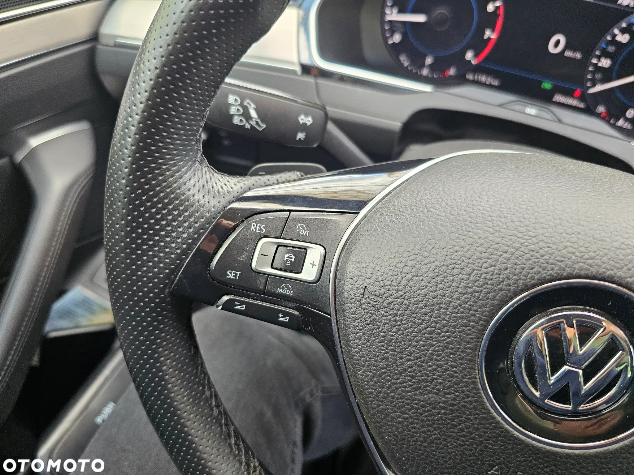 Volkswagen Passat 2.0 TSI BMT 4Mot Highline DSG - 38