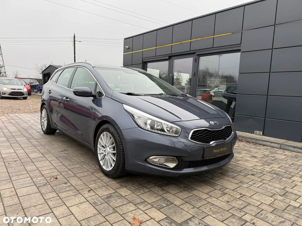 Kia Ceed 1.6 GDI ISG Spirit - 6