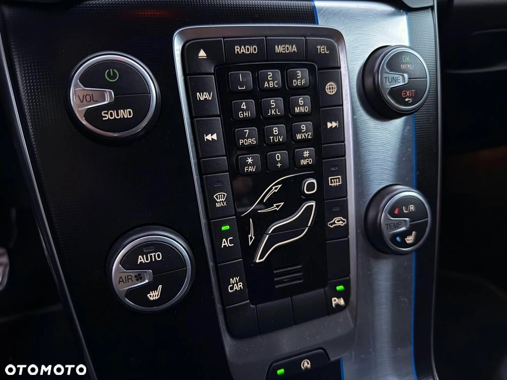 Volvo V40 - 20