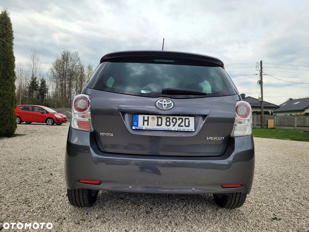 Toyota Verso 1.8 5-Sitzer Life - 11