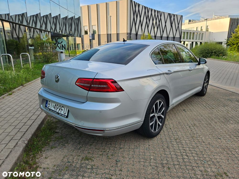 Volkswagen Passat 2.0 TDI BMT Highline DSG - 2