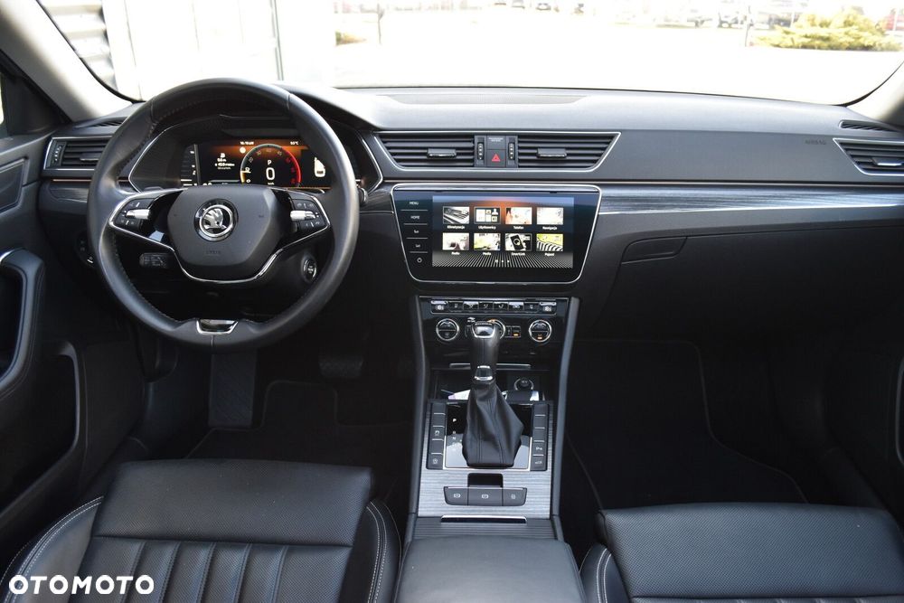Skoda Superb 2.0 TDI SCR 4x4 Style DSG - 9