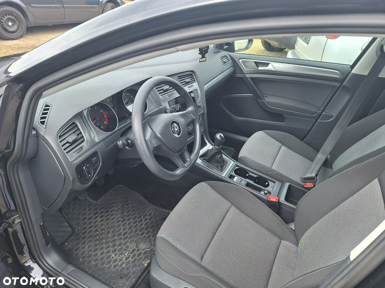 Volkswagen Golf VII 1.2 TSI BMT Trendline EU6 - 11