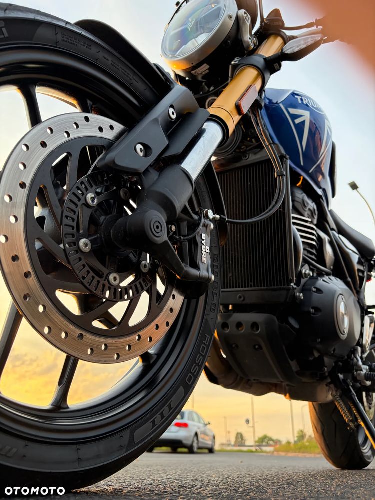 Triumph Speed Four - 25