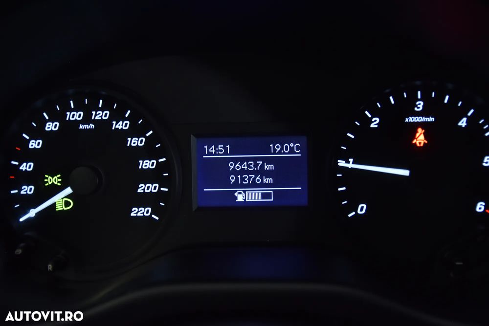 Mercedes-Benz Vito - 9