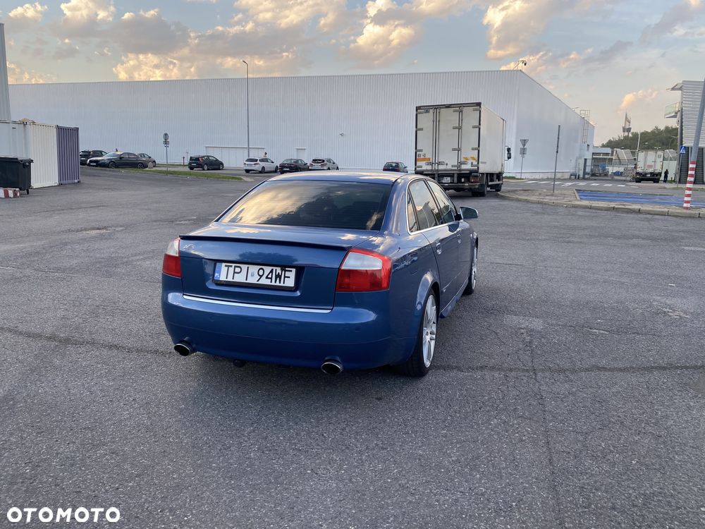 Audi A4 - 10