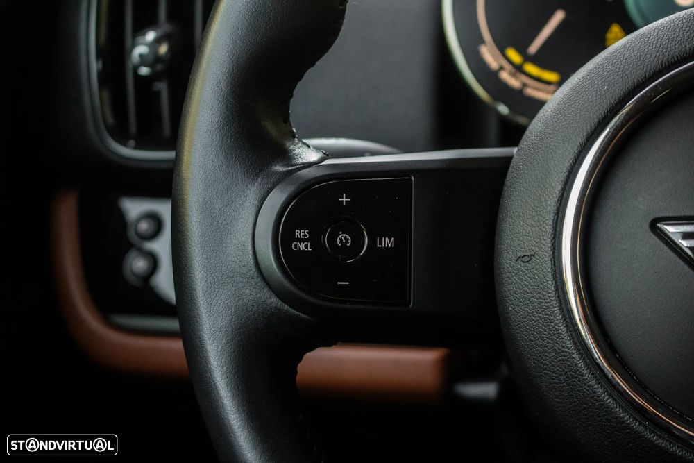 MINI Countryman Cooper SE All4 Aut. Essential - 13