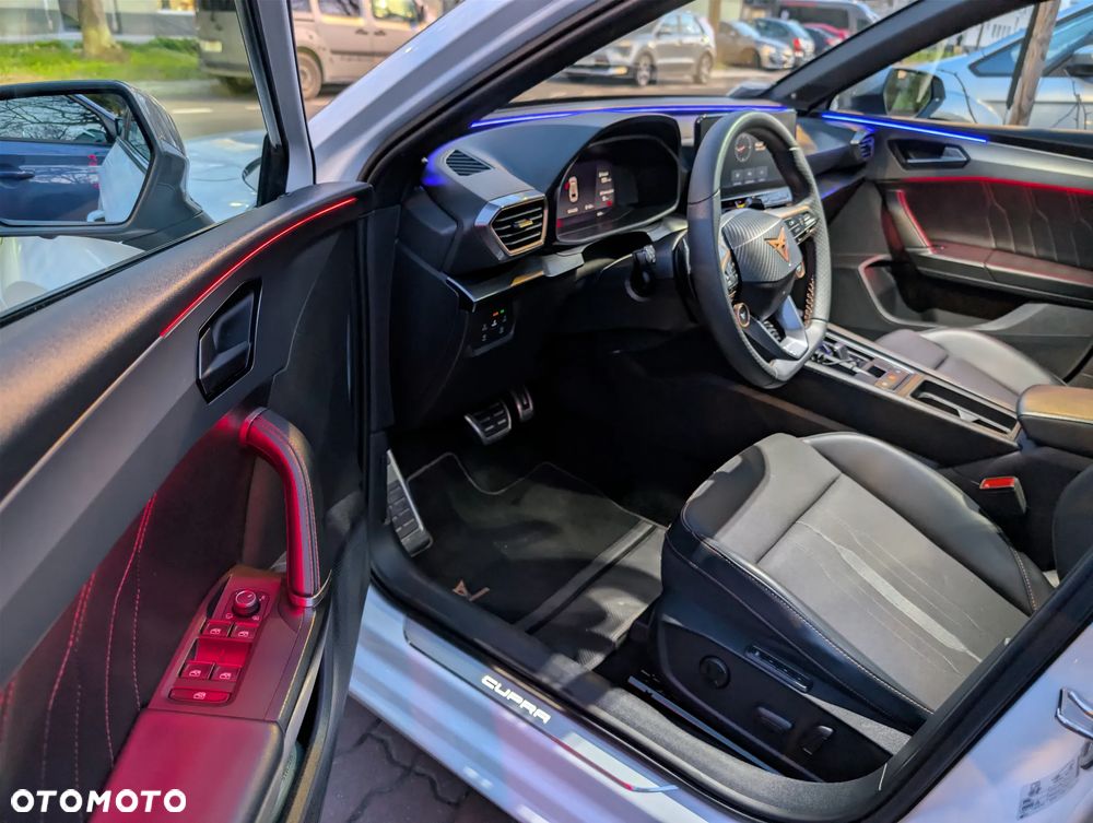 Cupra Leon Sportstourer 2.0 TSI 4Drive VZ DSG - 27