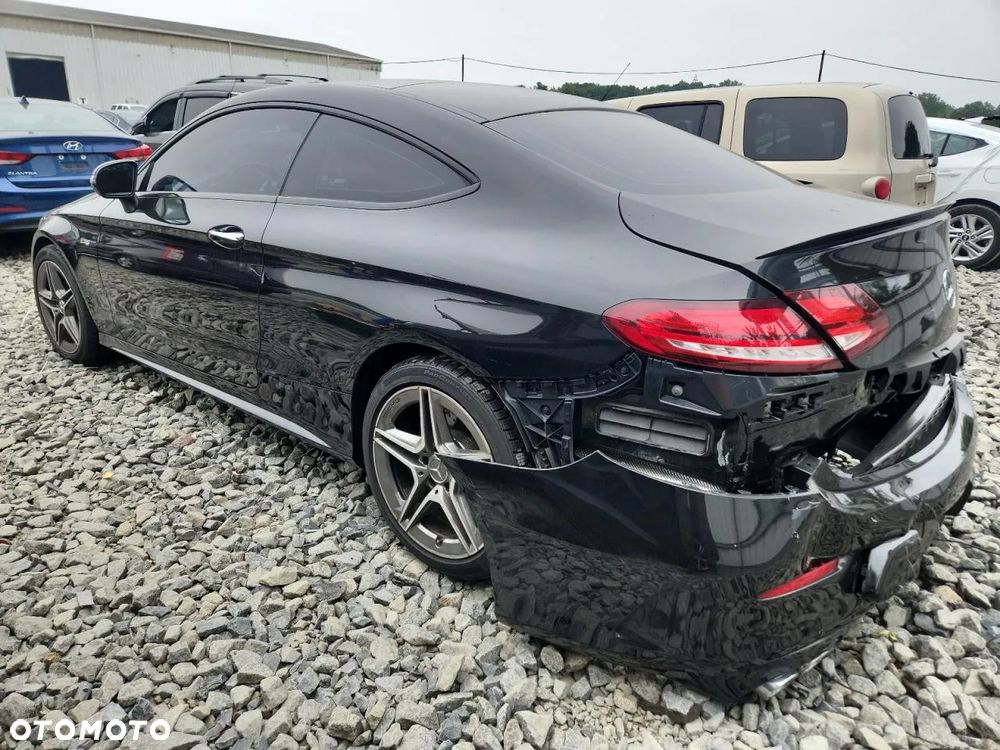 Mercedes-Benz Klasa C - 2