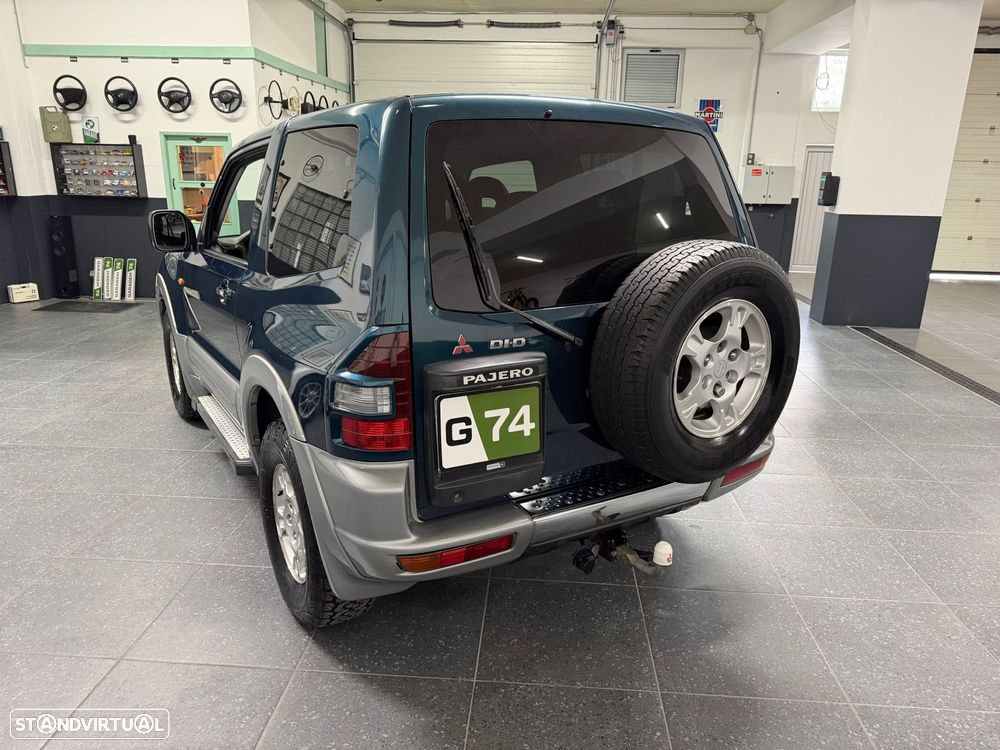 Mitsubishi Pajero 3.2 DI-D GLS ABS+CA - 25