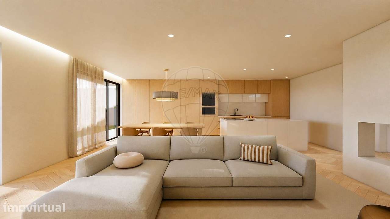 Moradia T4 para venda - Grande imagem: 2/5