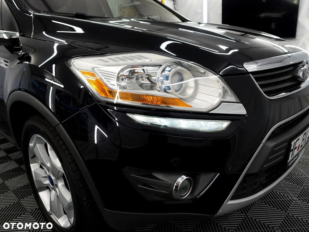 Ford Kuga 2.0 TDCi Titanium S - 24