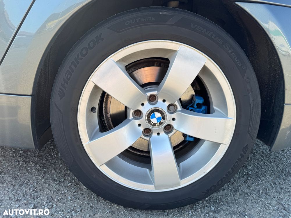BMW Seria 5 520d Touring - 18