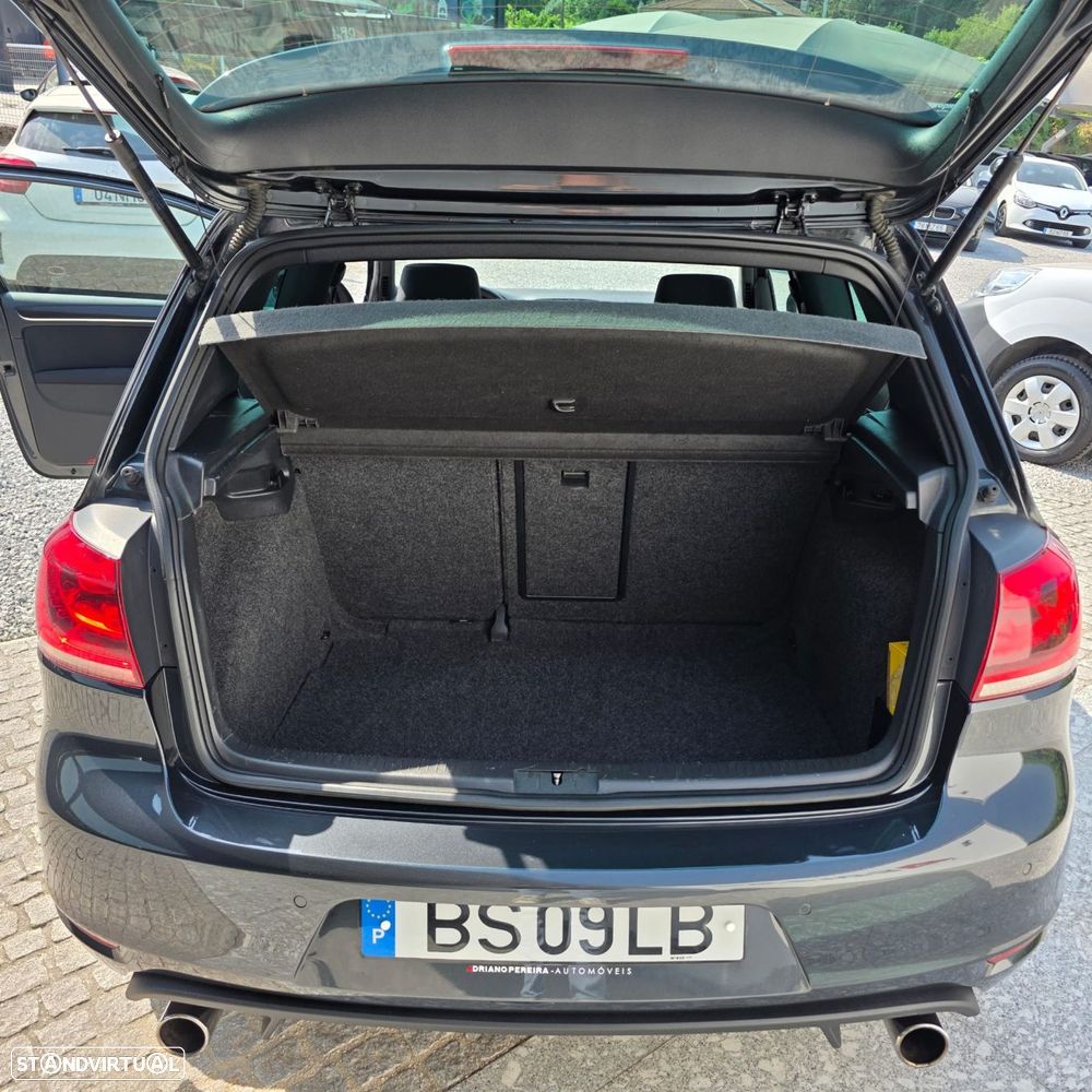 VW Golf 2.0 TSi GTI - 32