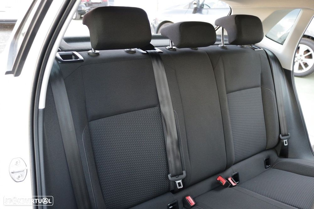 VW Polo 1.6 TDI Confortline - 20