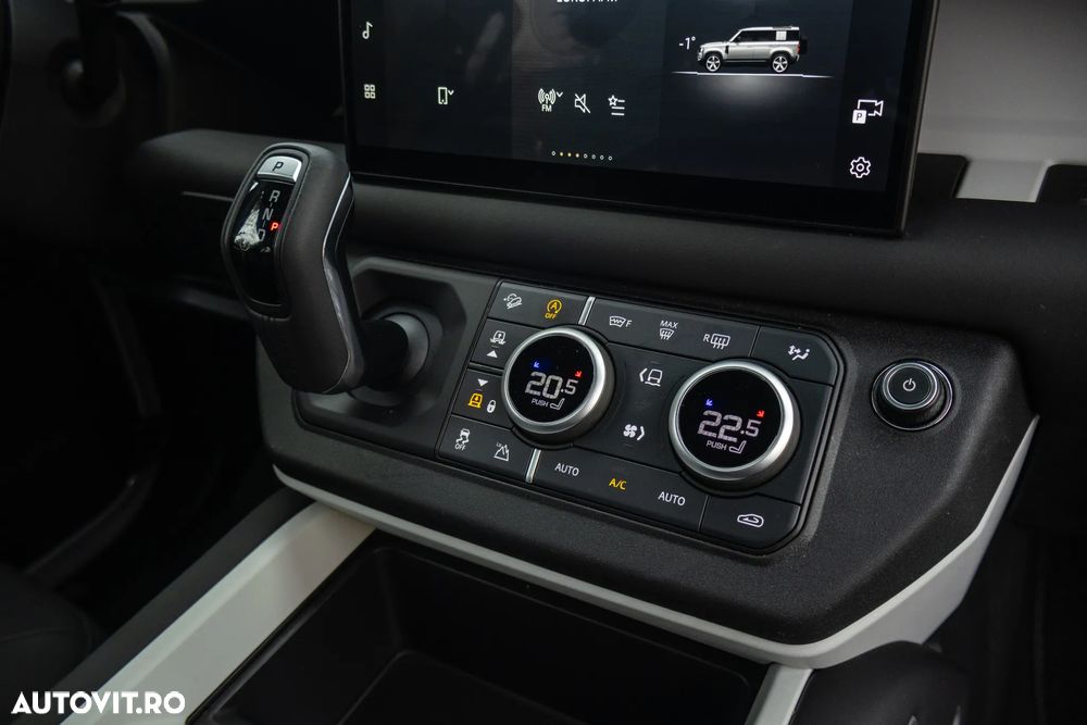 Land Rover Defender 110 3.0 D300 MHEV X-Dynamic SE - 19