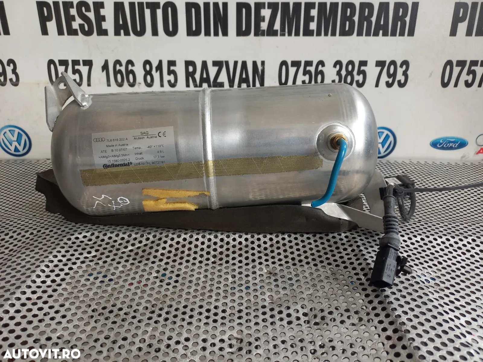 Butelie Rezervor Perne Aer Audi Q7 4L Cod 7LA An 2005-2006-2007-2008-2009-2010-2011-2012-2013-2014 - 2