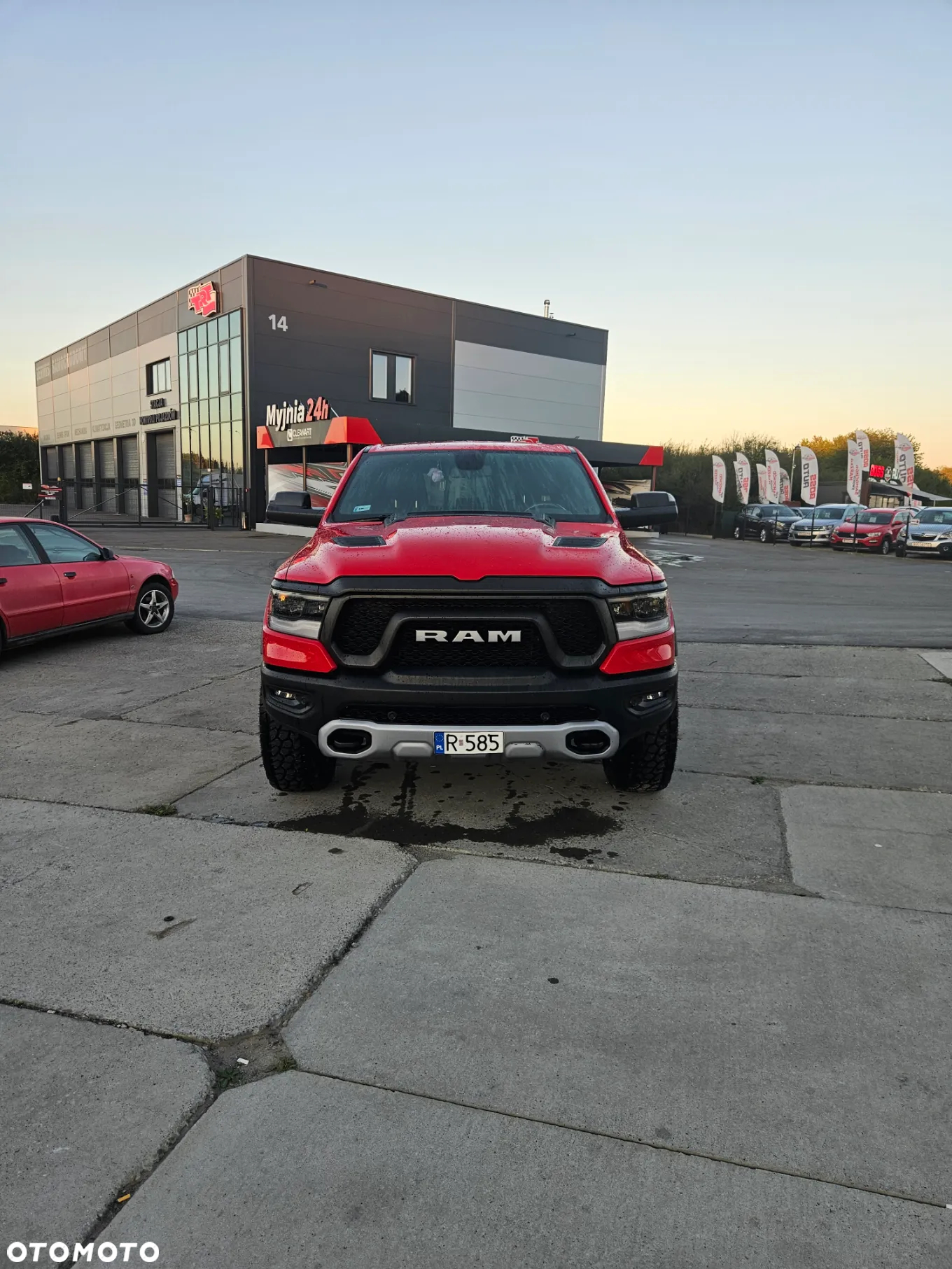 Dodge RAM 1500 5.7 4x4 - 2