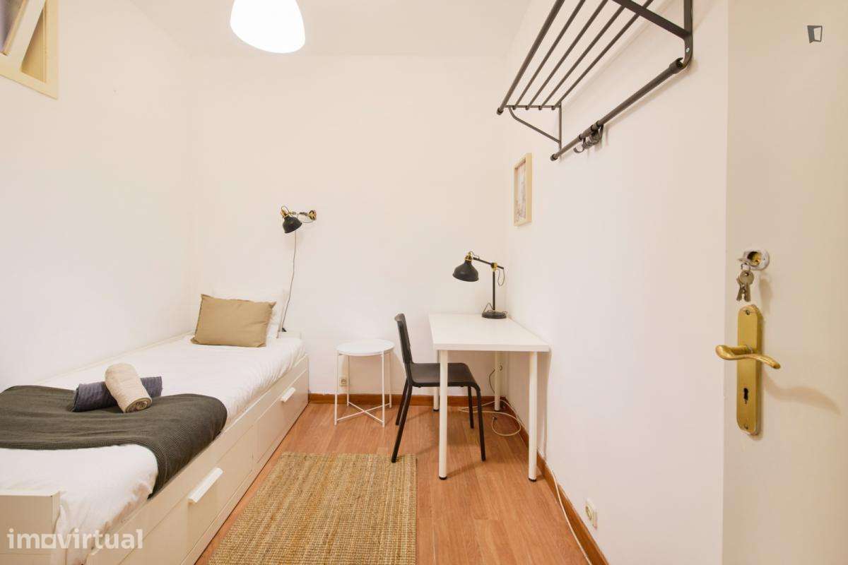 Quarto - localizado em Arroios Lisbon - Grande imagem: 2/33